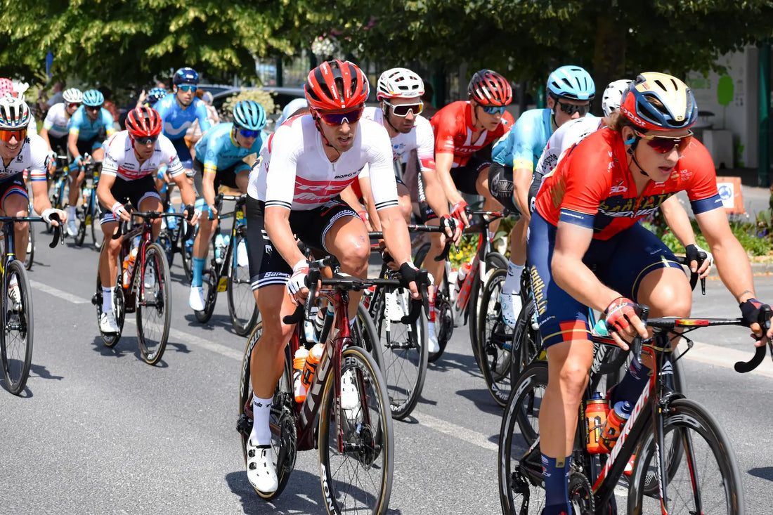 Casque vélo route compétitions : bien choisir | Casque Velo Professionnel