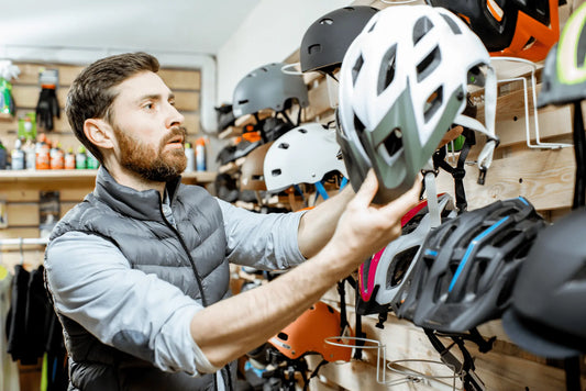 Pourquoi acheter un casque vélo sur un site spécialisé plutôt qu’en grande surface ?