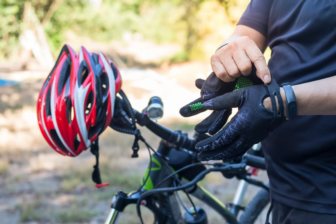 Comment choisir le casque parfait pour les cyclistes sur route ? - Casque Velo Pro