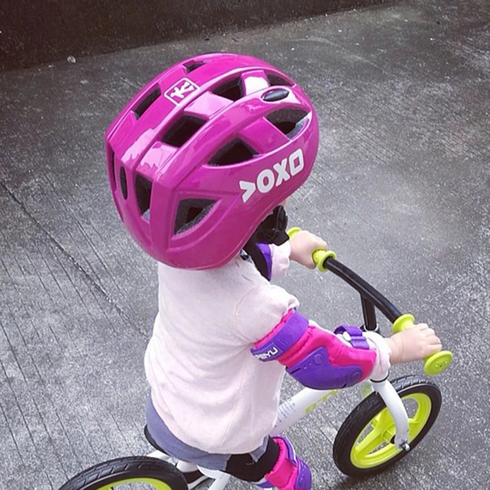 Casque de vélo moulé intégralement pour enfants - Sécurité et confort pour vos petits cyclistes